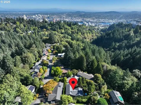 2635 SW Sherwood Place Portland OR 97201