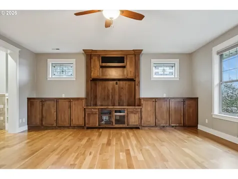 10137 SW Lancaster Road Portland OR 97219