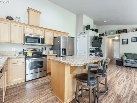 3190 Lily Lane Mcminnville OR 97128