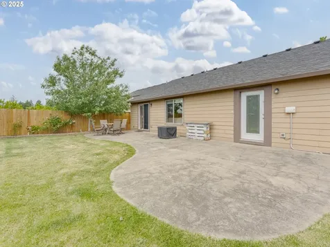 3190 Lily Lane Mcminnville OR 97128