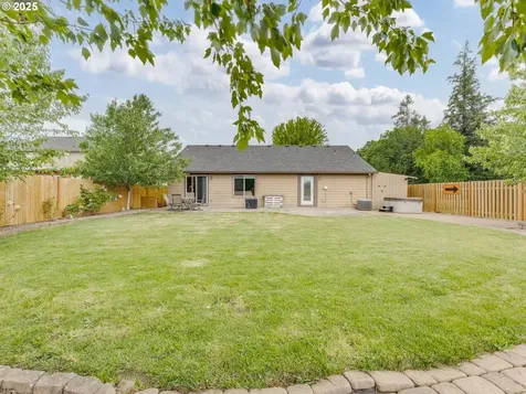 3190 Lily Lane Mcminnville OR 97128