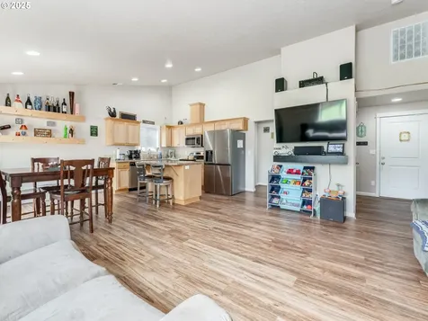 3190 Lily Lane Mcminnville OR 97128