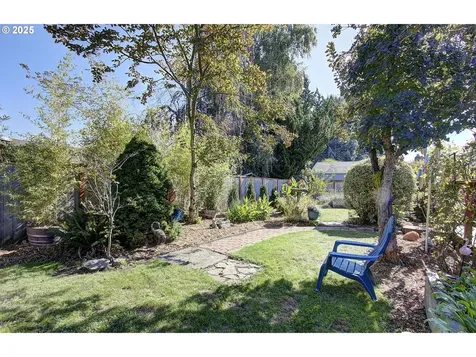 9211 NW 17th Avenue Vancouver WA 98665
