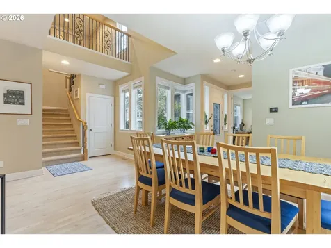 17511 Erin Court Lake Oswego OR 97035
