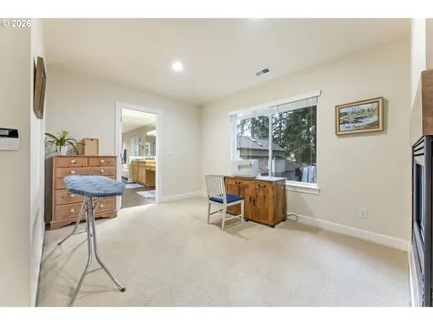 17511 Erin Court Lake Oswego OR 97035