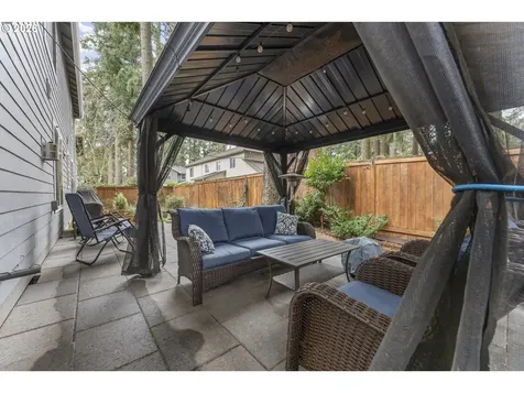 17511 Erin Court Lake Oswego OR 97035