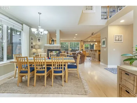 17511 Erin Court Lake Oswego OR 97035