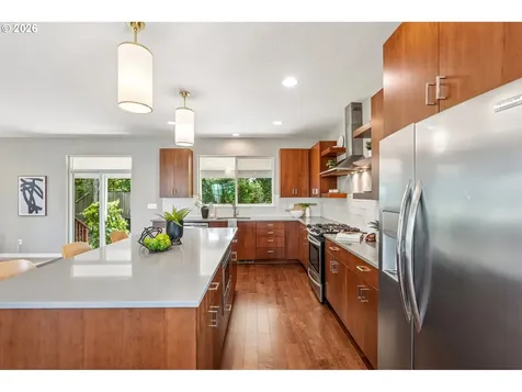 1336 NE Holland Street Portland OR 97211