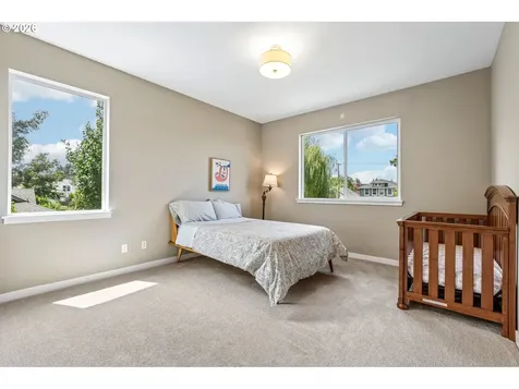 1336 NE Holland Street Portland OR 97211