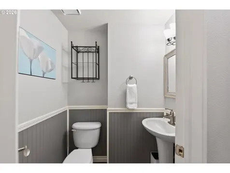 200 Shaw Street Fairview OR 97024