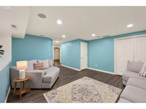 200 Shaw Street Fairview OR 97024