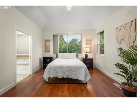 2002 35th Street Washougal WA 98671