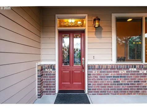 2002 35th Street Washougal WA 98671