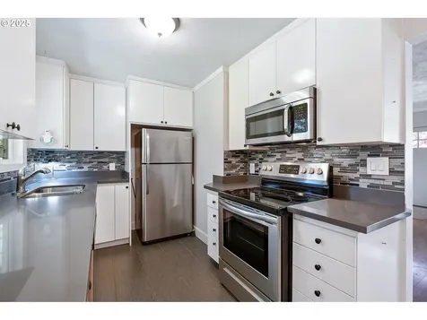 163 NE 8th Avenue Hillsboro OR 97124