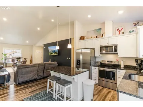 254 E I Street Vernonia OR 97064