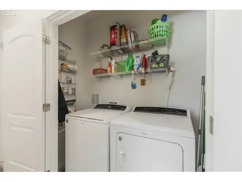 254 E I Street Vernonia OR 97064