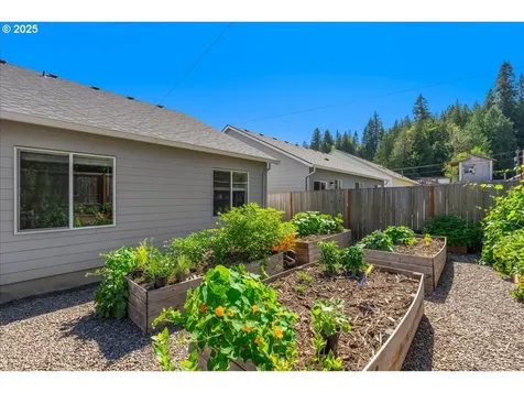 254 E I Street Vernonia OR 97064