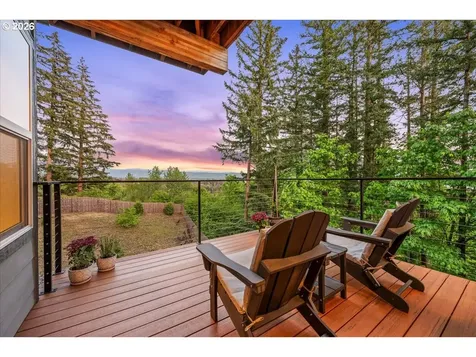 1852 N Columbia Ridge Way Washougal WA 98671