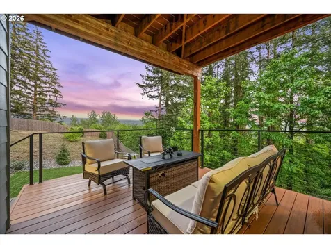 1852 N Columbia Ridge Way Washougal WA 98671