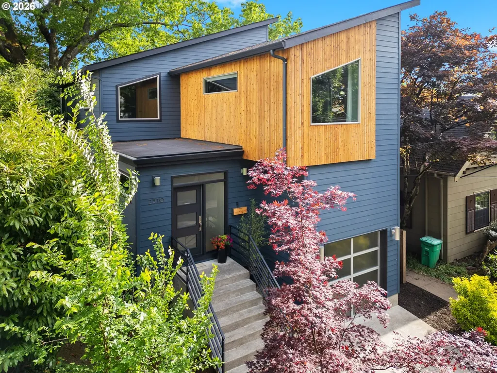 2510 SE Sherman Street Portland OR 97214