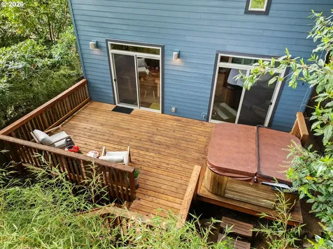 2510 SE Sherman Street Portland OR 97214