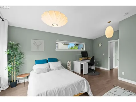 2510 SE Sherman Street Portland OR 97214