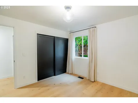3075 SW 66th Court Portland OR 97225