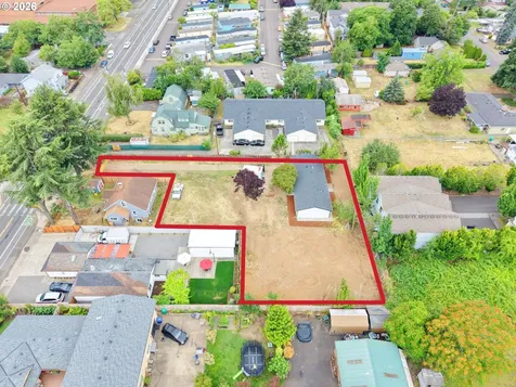 7563 SE Flavel Street Portland OR 97206