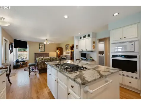 11055 SW Wishram Court Tualatin OR 97062