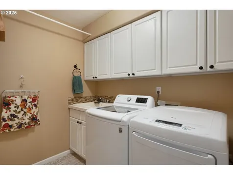 11055 SW Wishram Court Tualatin OR 97062