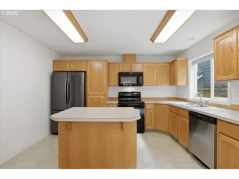 16517 NE 40th Street Vancouver WA 98682