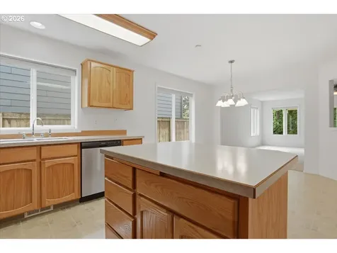 16517 NE 40th Street Vancouver WA 98682