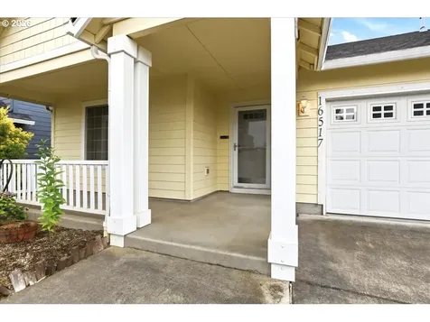 16517 NE 40th Street Vancouver WA 98682