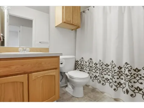 16517 NE 40th Street Vancouver WA 98682