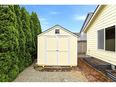 16517 NE 40th Street Vancouver WA 98682