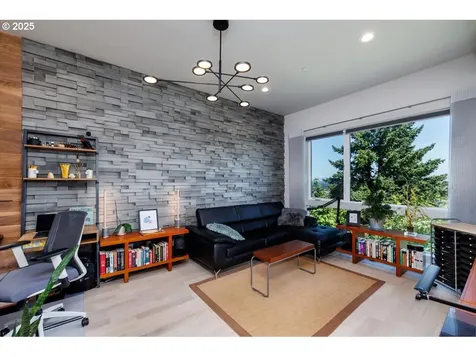 296 NW Maywood Drive Portland OR 97210