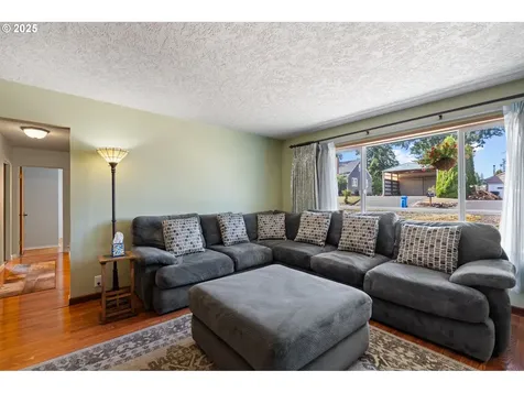 172 Beacon Hill Drive Longview WA 98632