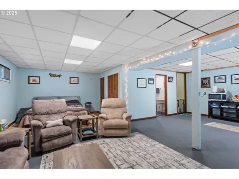172 Beacon Hill Drive Longview WA 98632
