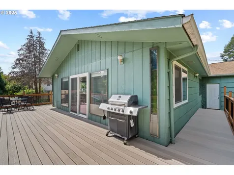 172 Beacon Hill Drive Longview WA 98632