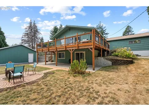 172 Beacon Hill Drive Longview WA 98632