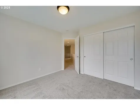 3421 SE 176th Avenue Vancouver WA 98683