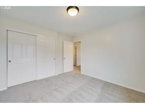 3421 SE 176th Avenue Vancouver WA 98683