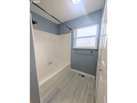 300 Grandy Avenue La Grande OR 97850