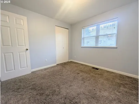 300 Grandy Avenue La Grande OR 97850