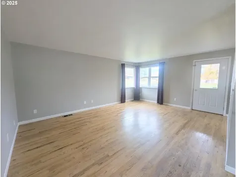 300 Grandy Avenue La Grande OR 97850