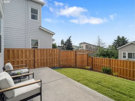 11661 SW Hayrick Terrace Beaverton OR 97007