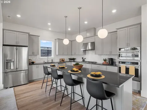 11661 SW Hayrick Terrace Beaverton OR 97007