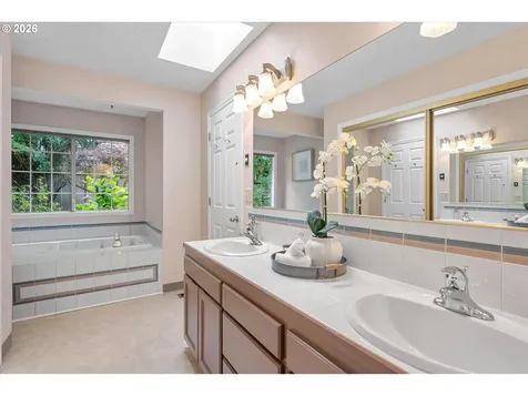 5428 SW Joshua Street Tualatin OR 97062