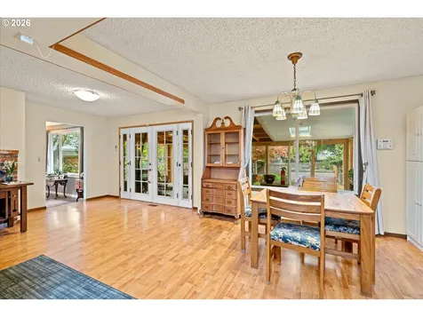 9505 NW 21st Avenue Vancouver WA 98665