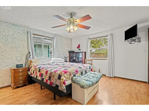 9505 NW 21st Avenue Vancouver WA 98665